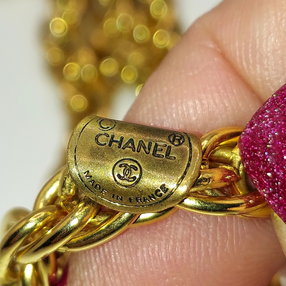 CHANEL Long Gold CC Medallion Necklace EVC!😍 - Picture 4 of 10